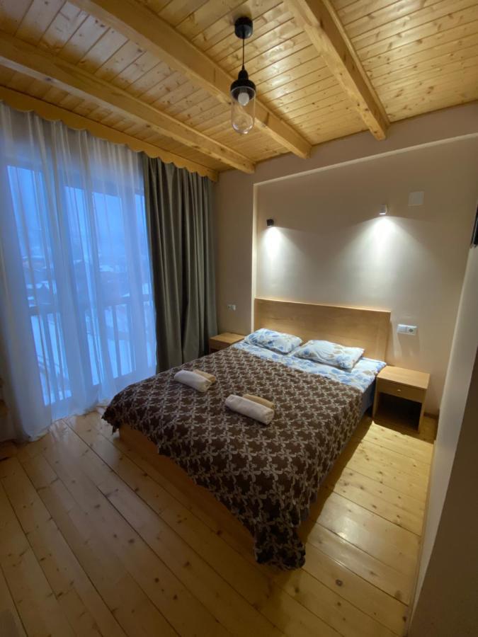 Sana Guest House Mestia Exterior photo
